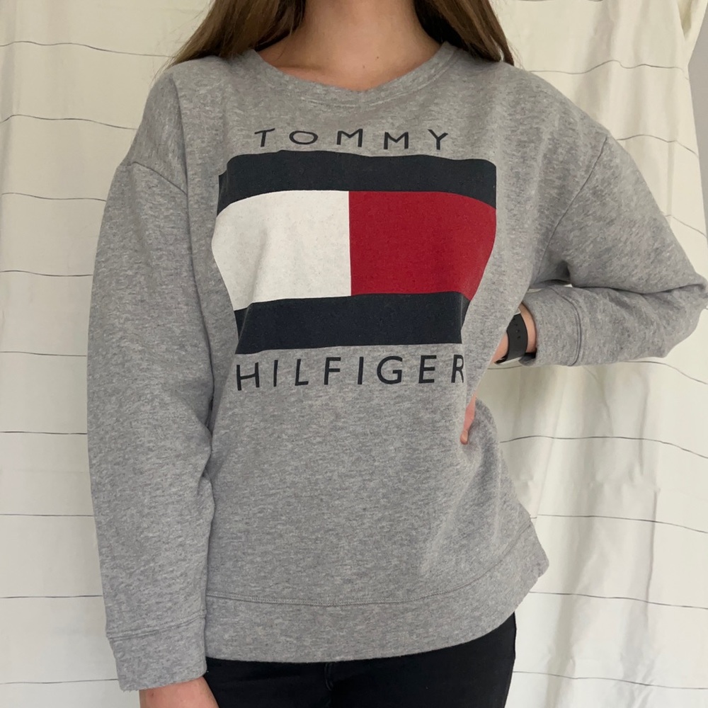 Tommy Hilfiger Crewneck Pull Over Sweater